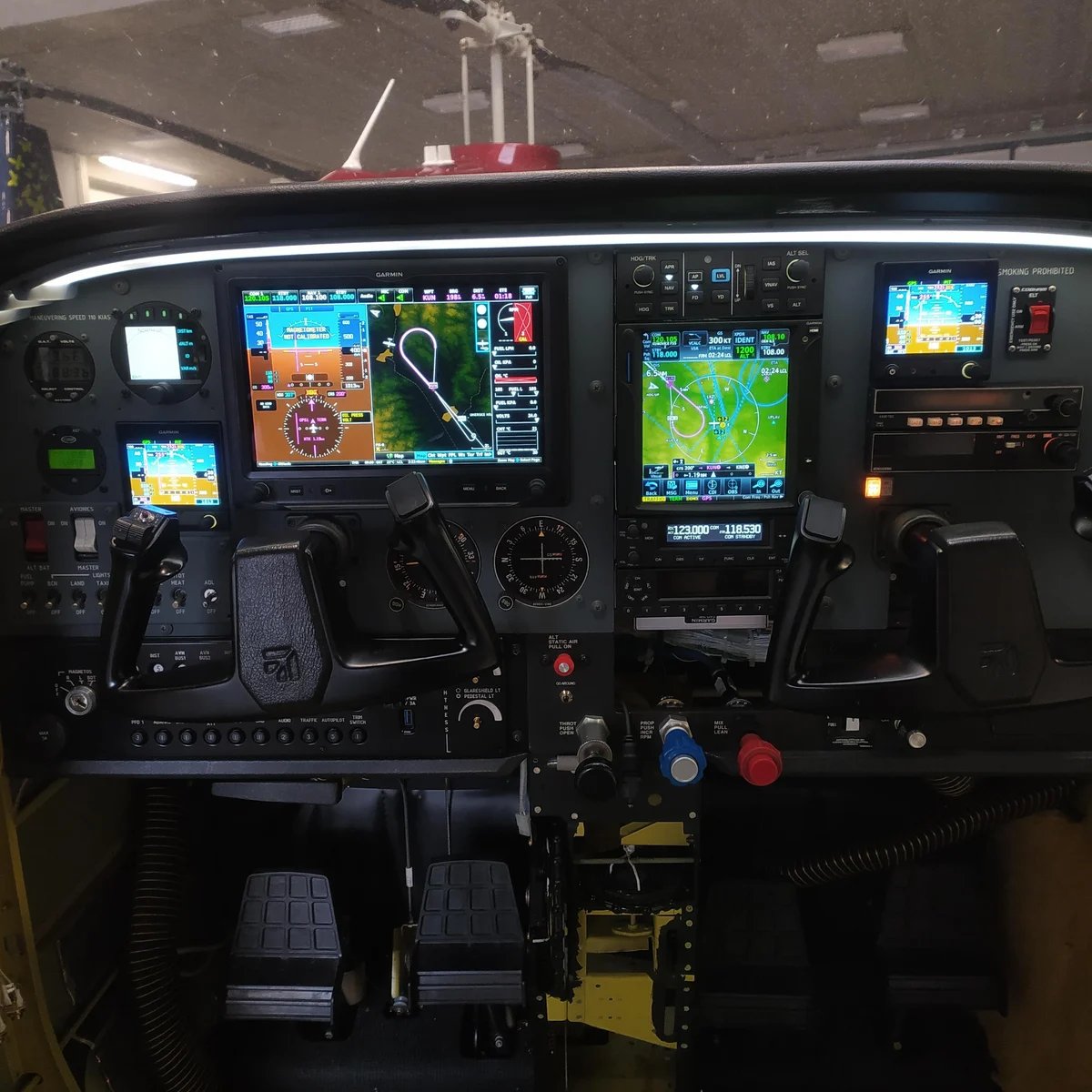 Upgrade Cessna 182S Skylane