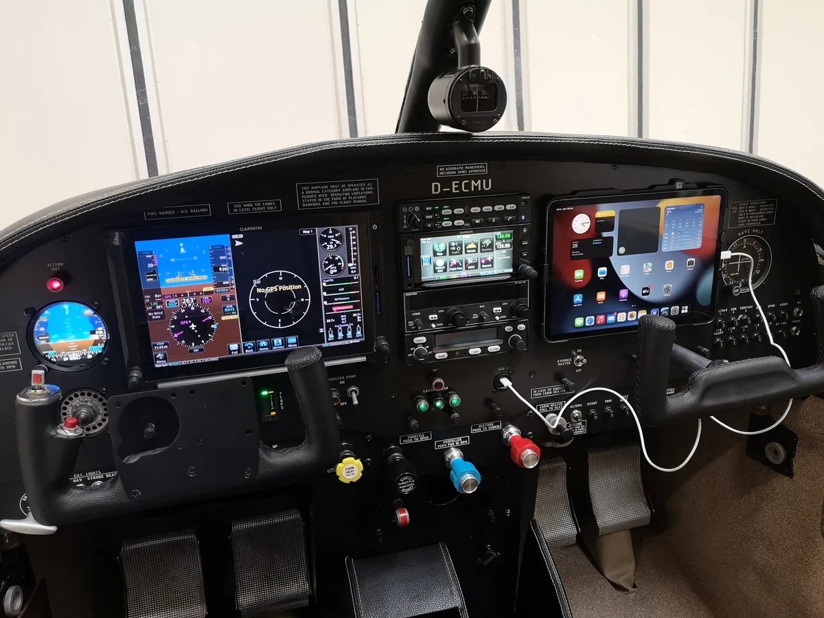 Upgrade SIAI-Marchetti S208