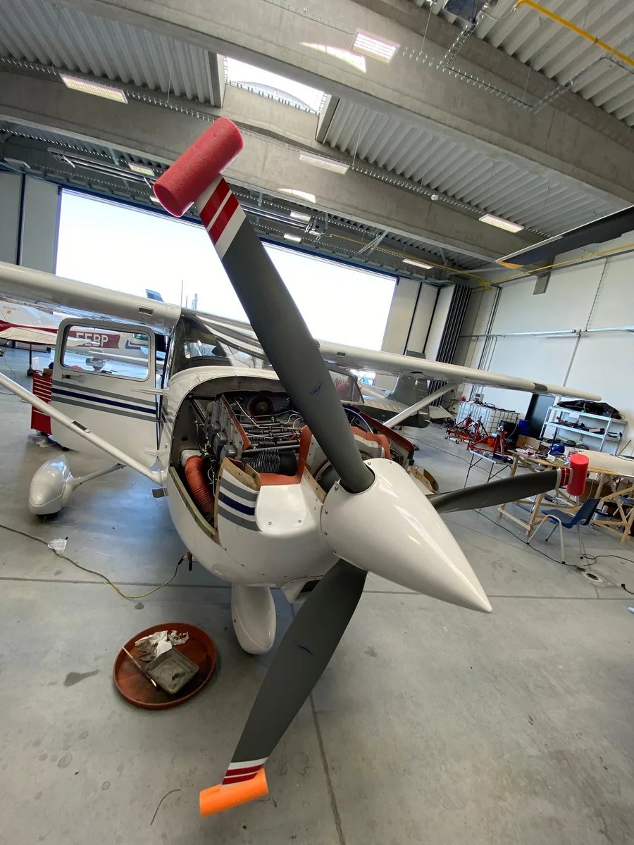 Upgrade Cessna 182S Skylane