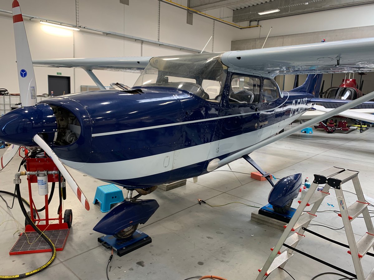 Upgrade Cessna FR172F Reims Rocket